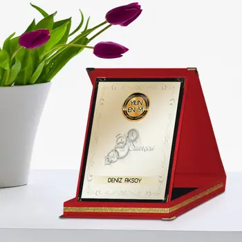 

Personalized Best Saatçisi Red Plaque Award Of The Year
