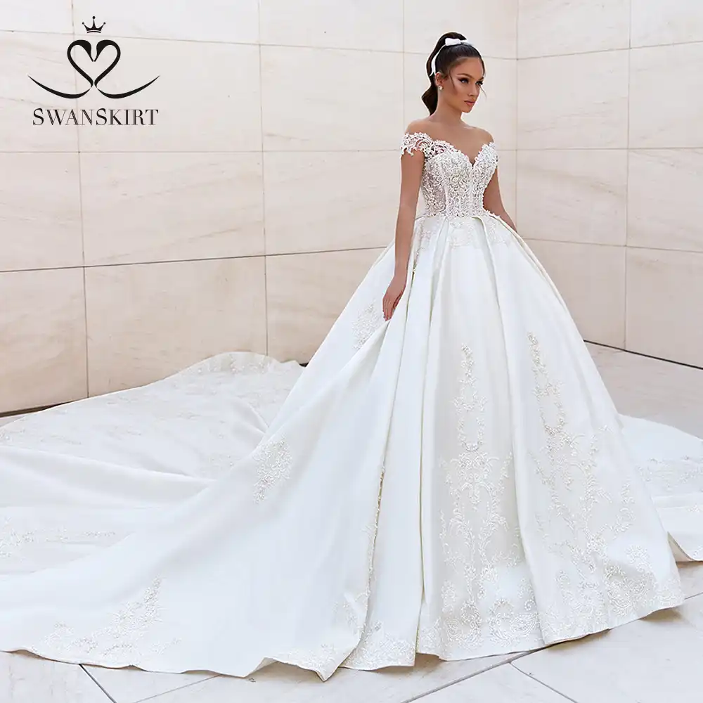 Vestido De Boda De Princesa Con Cuentas De Lujo 2020 Escote Corazon Apliques De Cristal Saten Vestido De Baile De Novia Swanskirt F306 Vestido De Novia Aliexpress