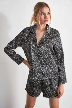 

Trendyol Printed Satin Pajamas set THMAW21PT0142