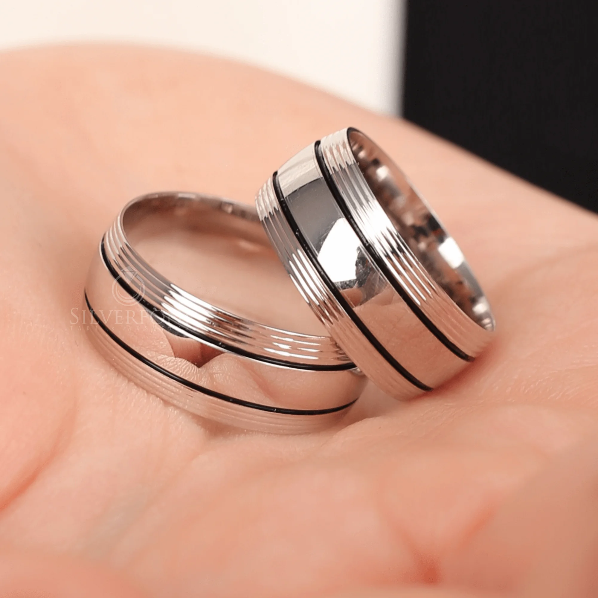 

Комплект свадебных колец SILVERFONI из серебра 925 пробы для мужчин и женщин, ювелирные изделия, зеркальные солнечные браслеты, Подарок на годовщину, новый сезон Обручальное кольцо для пары парное с камнем