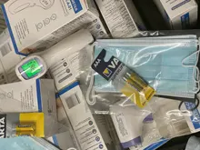 OUTAD-termómetro Digital para la frente, termómetro infrarrojo sin contacto, para medir la temperatura corporal, para bebés y adultos