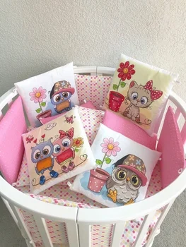 

Комплект в круглую/овальную кроватку «Мультяшки» Комплекты в круглую/овальную кроватку