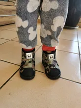 Sandalias de malla para niños y niñas, zapatos informales de playa, de marca, calzado deportivo a la moda, color negro, para verano, 2021