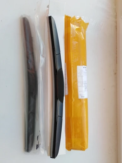 Отзыв о товаре Щетка стеклоочистителя автомобильная универсальная U-образная, 14 дюймов, 16 дюймов, 17 дюймов, 18 дюймов, 19 дюймов, 20 дюймов, 21 дюйм, 22 дюйма, 24 дюйма, 26 дюймов от пользователя I***a