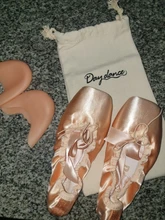 Zapatillas de ballet de satén con cintas para niña y mujer, calzado de ballet profesional con puntera