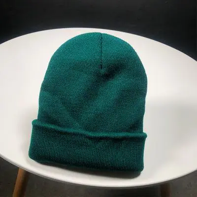 Зимние шапки для женщин, Новые Вязаные шапки, одноцветные милые шапки для девочек, осенние женские шапки, теплые шапки, женские повседневные Шапки - Цвет: Green