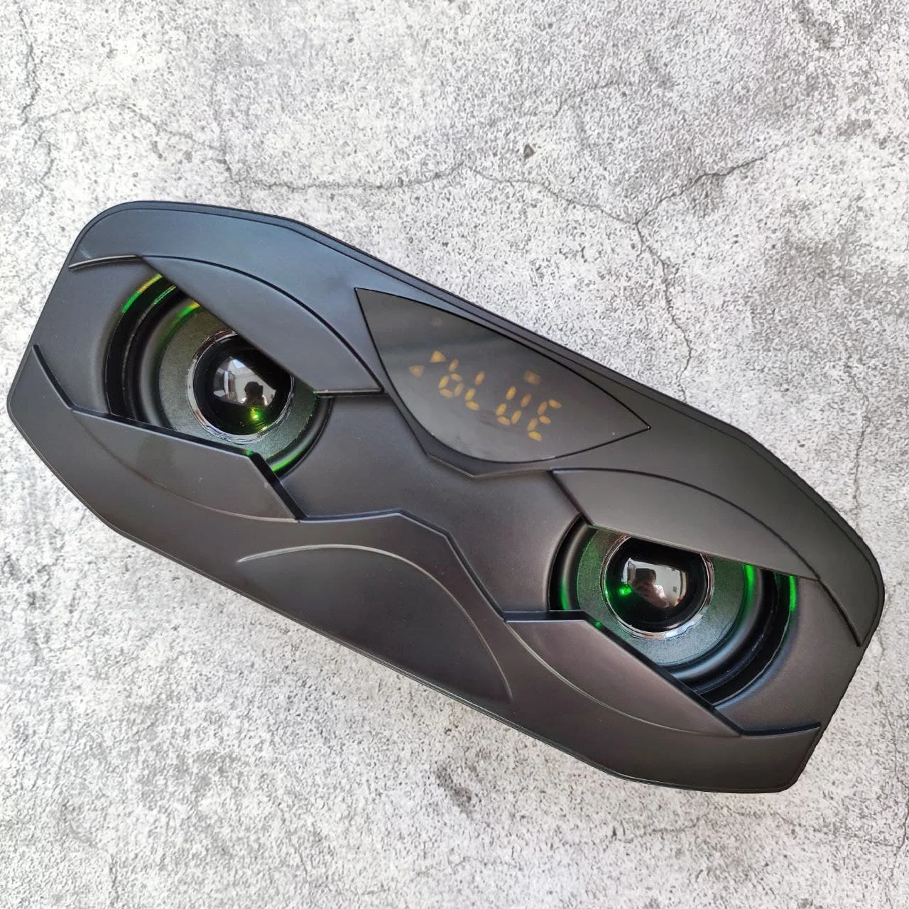 Powerful Bass Bluetooth Speaker With FM Radio