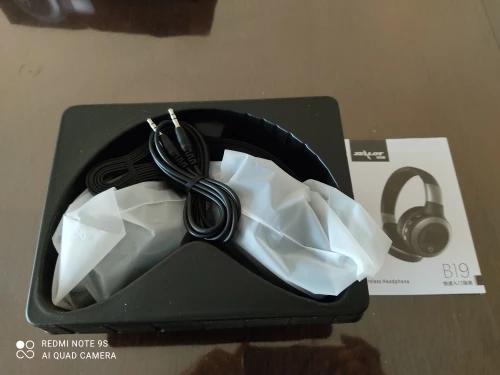 Отзыв о товаре Наушники ZEALOT B19 с ЖК-дисплеем, Hi-Fi стерео наушники, Bluetooth беспроводная гарнитура с микрофоном, FM-радио, слот для карт памяти TF от пользователя M***i