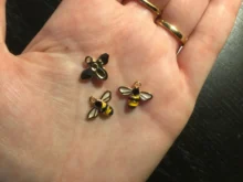 Abalorio de esmalte de abeja para fabricación y fabricación de joyas, pendiente, colgante, abalorios para pulsera o collar, 12x15mm, 10 Uds.