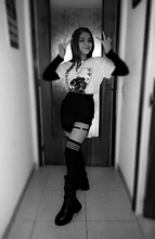 Estilo coreano negro paquete de la cadera falda dobladillo Irregular lápiz Micro falda Sexy Slim mujeres Bodycon parte faldas