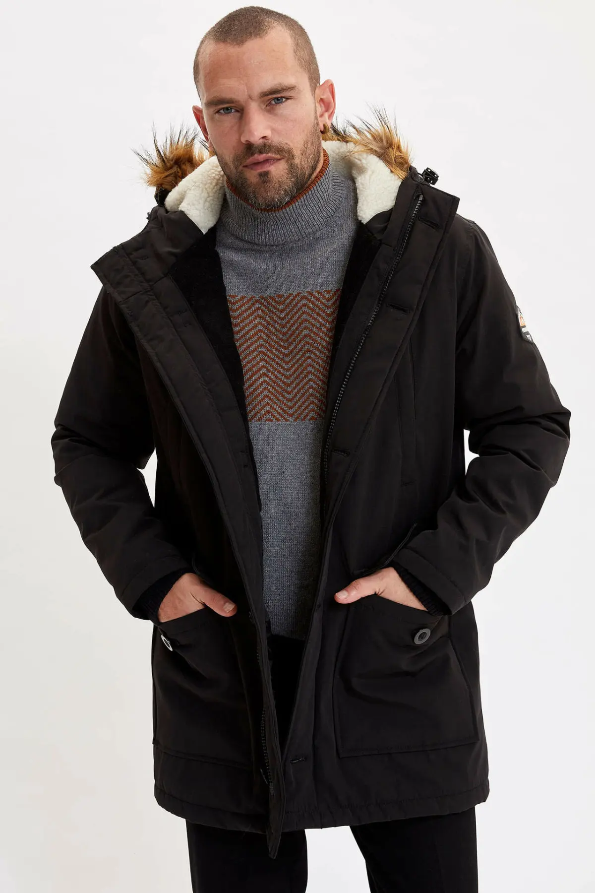Дефакто мужское зимнее теплое пальто цвета хаки черного цвета/Мужская Повседневная теплая парка с капюшоном мужская длинная хлопковая Coats-K9994AZ19WN на молнии