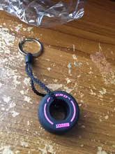 LLavero de neumático de goma blanda de PVC, llanta pequeña colgante creativa, decoración de coche, accesorios de coche, regalo