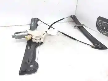 

7137020S front lifts right BMW X5 (E70)