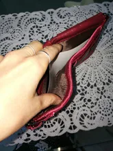 Cartera de piel auténtica para mujer, billetera biplegable, tarjetero de identificación rojo, monedero con doble cremallera, pequeño, 2021