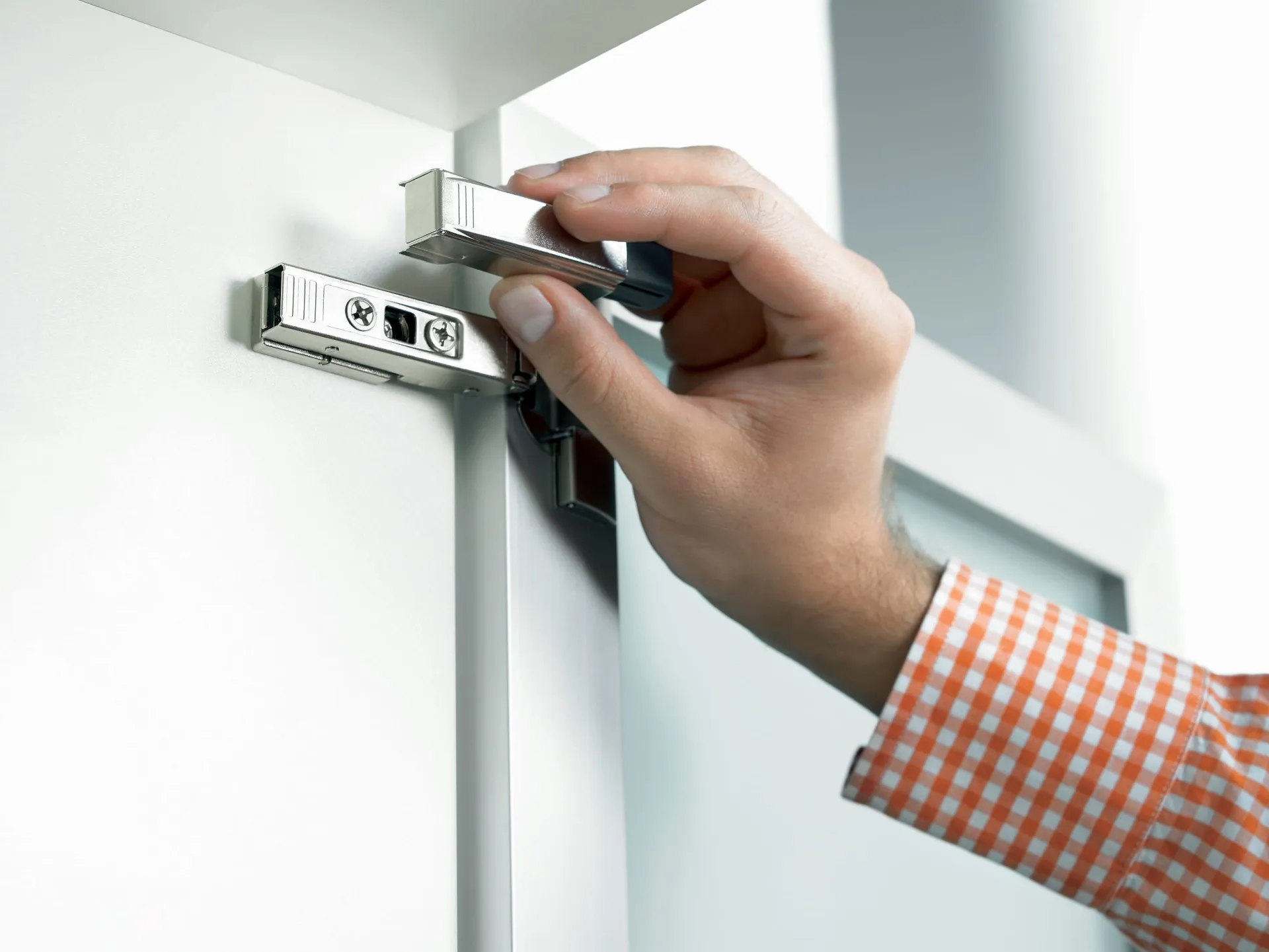 Доводчики для кухонных дверей blum ремонт