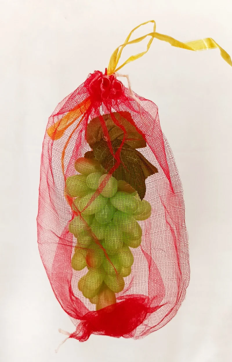 Мешочек для винограда от осы. Мешочек для винограда от осы. Мешочек для винограда от осы. Сеточка на гроздь винограда. Мешочки для винограда от ос.