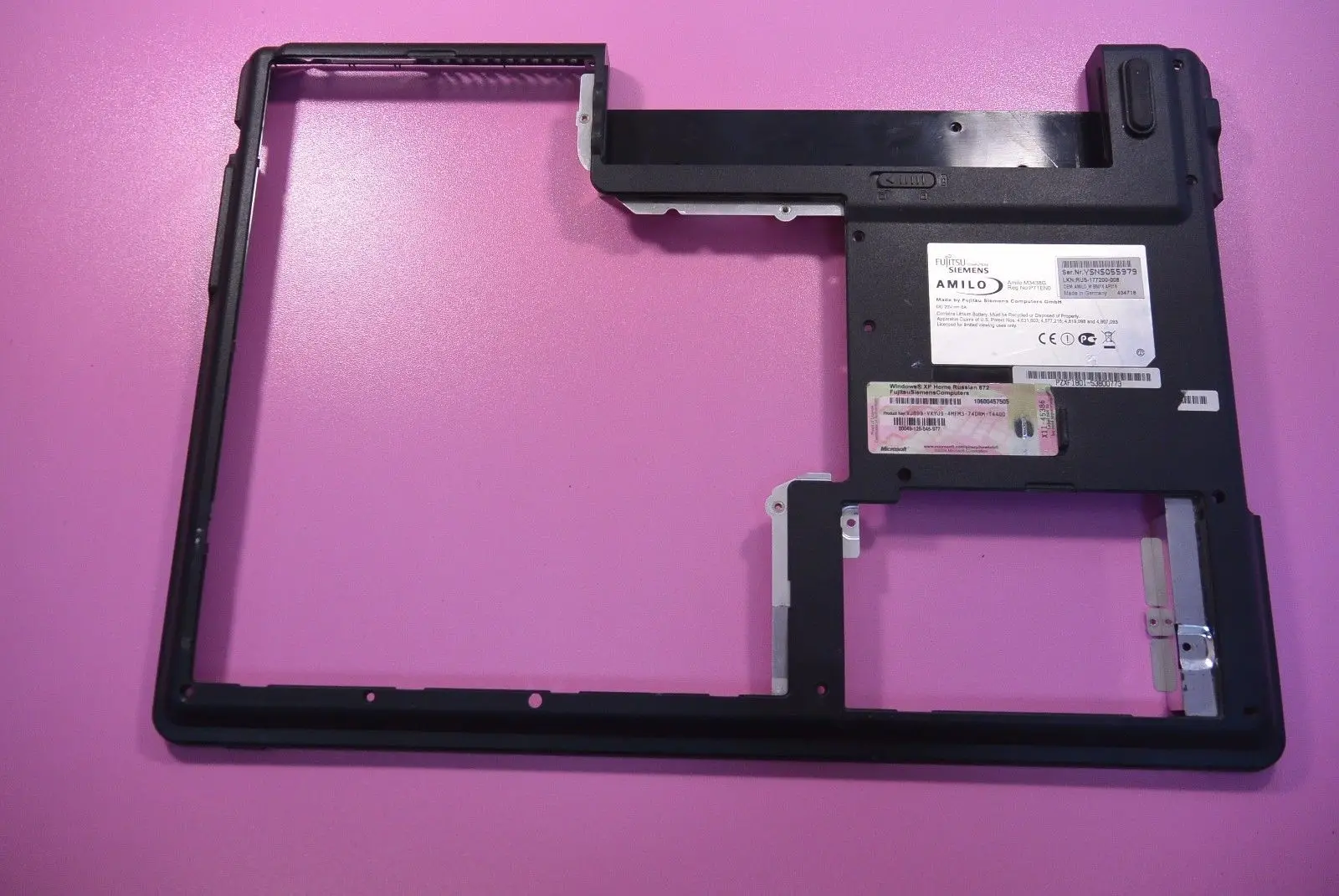 FUJITSU SIEMENS AMILO M3438G нижняя часть корпуса P/N 50-UJ0021-00 J | Компьютеры и офис