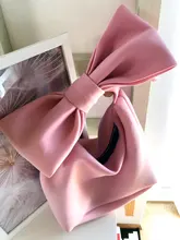 2021 nuevo primavera verano Mujer nueva personalidad Color rosa empalmado arco muchos métodos de desgaste bolso todo encuentro embrague bolsas lindo