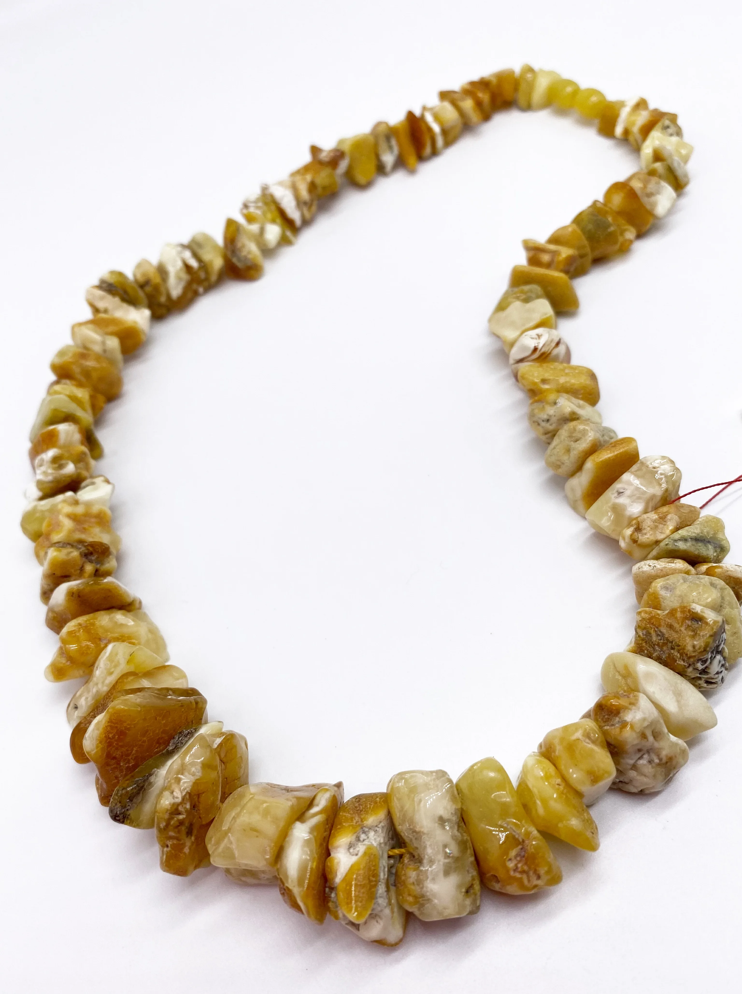 Рисунок 2 - Янтарное ожерелье балтийский янтарь