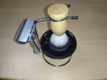 Brocha de afeitar para hombre, herramienta de afeitar con mango de madera, 2020