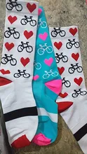 Calcetines deportivos profesionales de ciclismo para hombre y mujer, medias de compresión para bicicleta de montaña y carreras, con patrón de corazón, nuevos