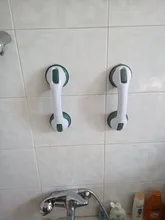 1PC Bathroom Strong Vacuum Suction Cup Handle Anti Slip Support Helping Grap Bar 
