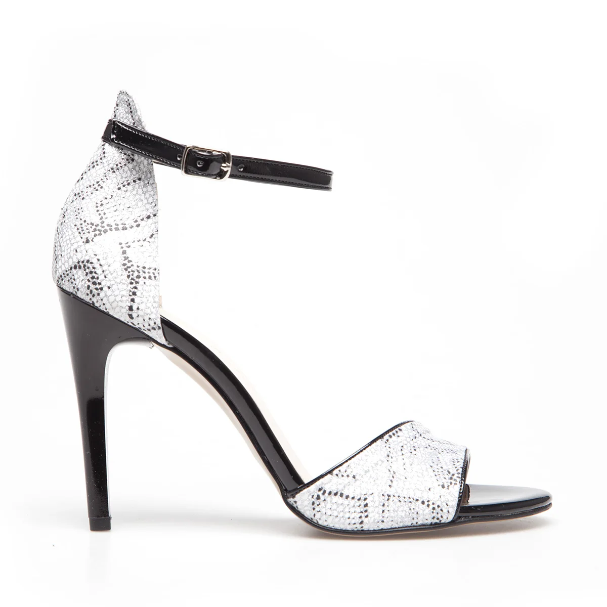 

Pierre Cardin Heels Shoes WOMEN SHOES 91053