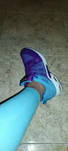 Zapatillas de deporte ligeras para mujer, calzado deportivo de malla transpirable, cómodo para correr, con cordones y cojín de aire