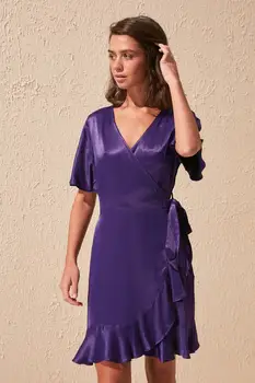 

Trendyol Belted Satin Double Breasted Dress TWOSS20EL1614