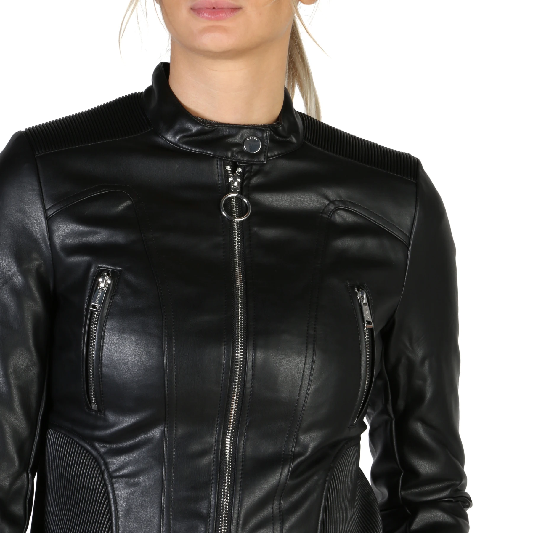 Думаю, W83L23 женский, черный 104075. Цвет: черный, размер: XLGuess7613388884341