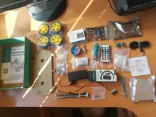 Emakefun- Robot de coche arduino para niños, juguete educativo de coche 4x4 de aplicación RC, 4WD, a radio control, bluetooth