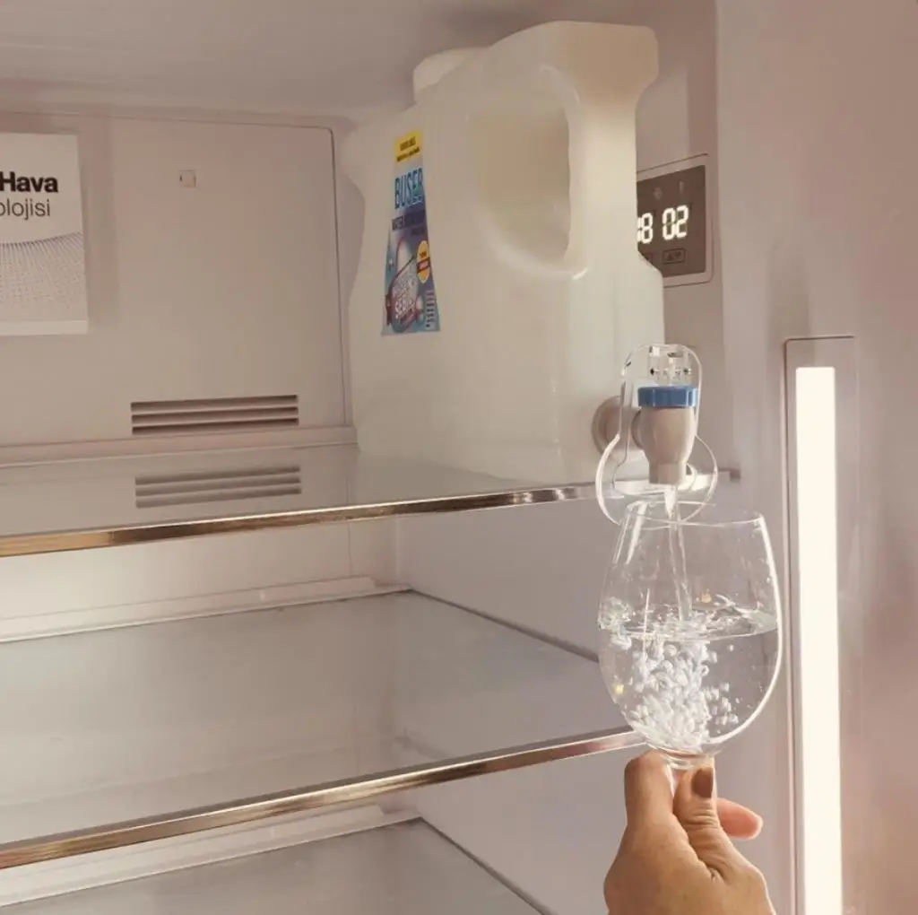 

Large Cold Kettle Refrigerator With Faucet Rotatable Lemonade Bottle Drinkware Kettle Pot Beverage Dispenser Kithchen Accessorie