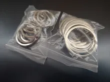 LLavero de acero inoxidable con agujeros para mujer, lote de 10 unidades, 20/23/25/28/30/33/35mm, partido redonda, regalo para hombre