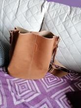 Bolso de mano de banda ancha de diseño de marca para mujer, bolso de hombro de PU de cubo de lujo, de un solo hombro, de gran capacidad, de color sólido