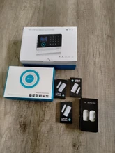 Inalámbrico Tuya APP SIM GSM casa RFID de seguridad antirrobo LCD teclado táctil sistema de alarma WIFI/GSM kit de Sensor ruso español voz