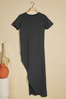 

Trendyol Asymmetrical Knitted Blouse TWOSS19VG0116