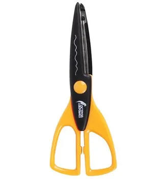 

Scissors Treasure Island with figured blade pattern