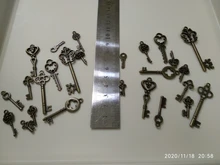 13 Uds Vintage encantos mixto colgante de llaves bronce antiguos encantos clave collar pulseras DIY joyería de Metal al por mayor