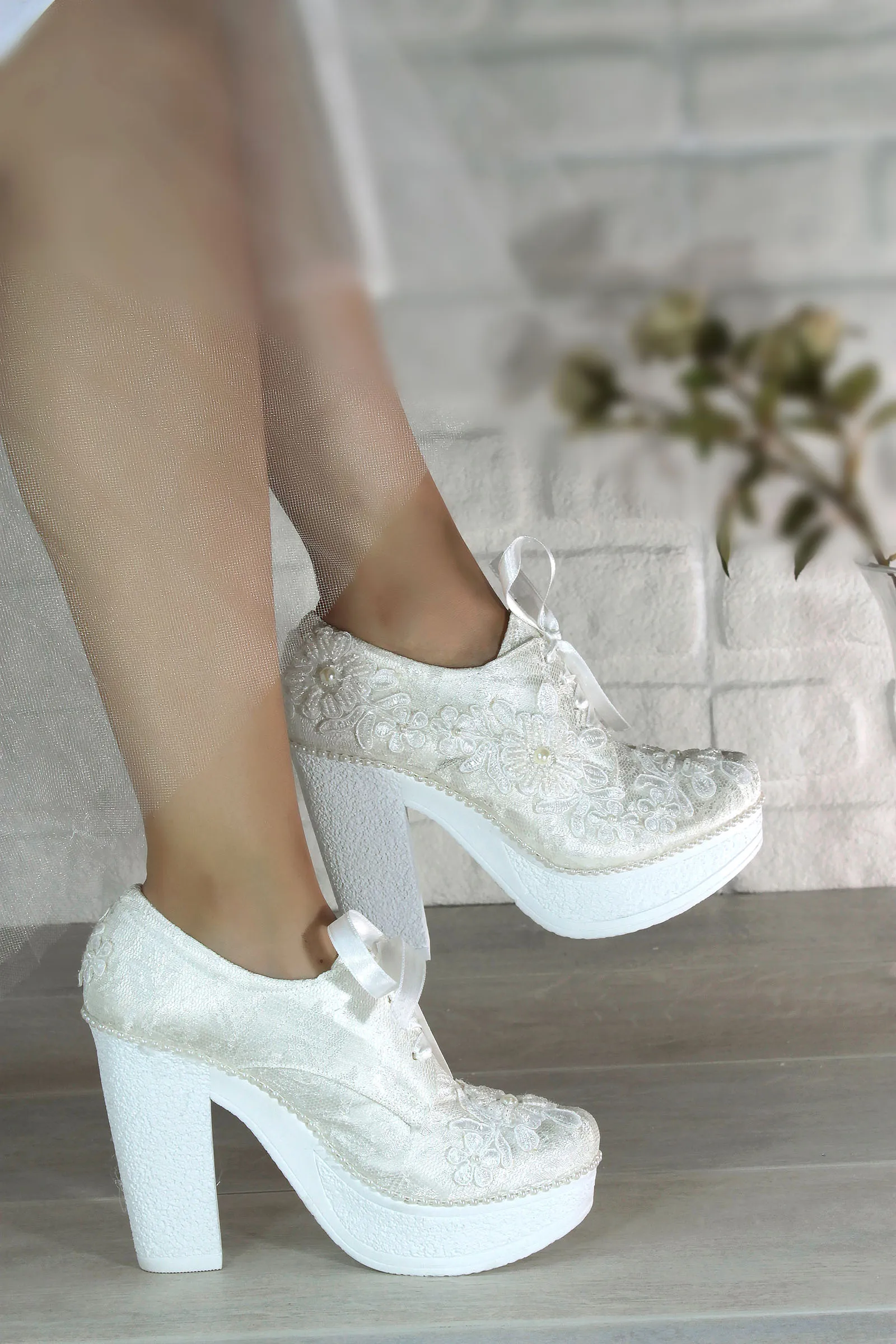 

Shinna Ladies Bridal Women Pearl Lace Floral Luxury Handmade Fashion Platform High Heel White Wedding Shoes