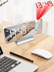 FM-радио, светодиодный цифровой смарт-будильник, часы, настольные электронные часы, USB будильник, часы с проектором времени 180 °, Повтор сигнал...