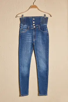 

Trendyol Beli Kroşetalı Super High Waist Skinny Jeans TWOSS20JE0275