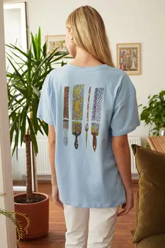 

Trendyol Back Printed Boyfriend Knitted T-Shirt TWOSS20TS0912