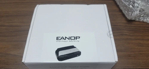 Отзыв о товаре Проектор EANOP M40PLUS, зеркало на лобовом стекле, дисплей OBD2, Winshield, измеритель скорости вращения, скорость проектора, расход масла, приложение дл... от пользователя D***e