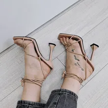 Aneikeh de verano zapatos de mujer Sandalias, de la Pu de moda Cruz-atado tacones de encaje fiesta bombas tamaño 35- 42 albaricoque blanco negro