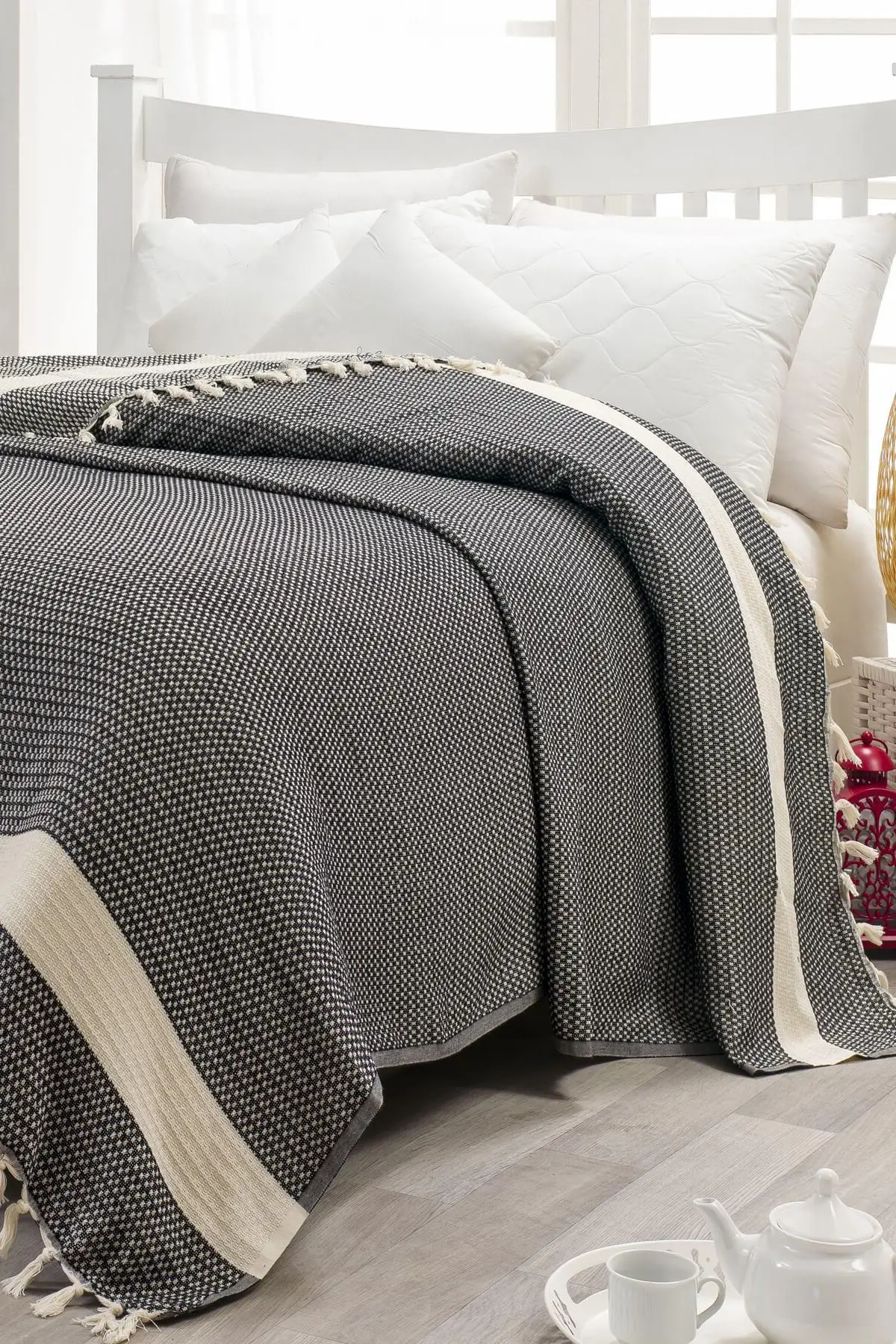 

Straw Natural Double Bed Cover