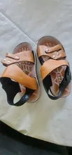 Sandalias de verano para niños y niñas, zapatillas de cuero antideslizantes suaves para exterior, zapatos planos para la playa, B0031