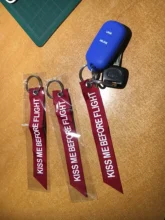 Llavero KISS ME BEFORE, 1 pieza, regalo Aviación, equipo de vuelo, bordado, llavero con etiqueta