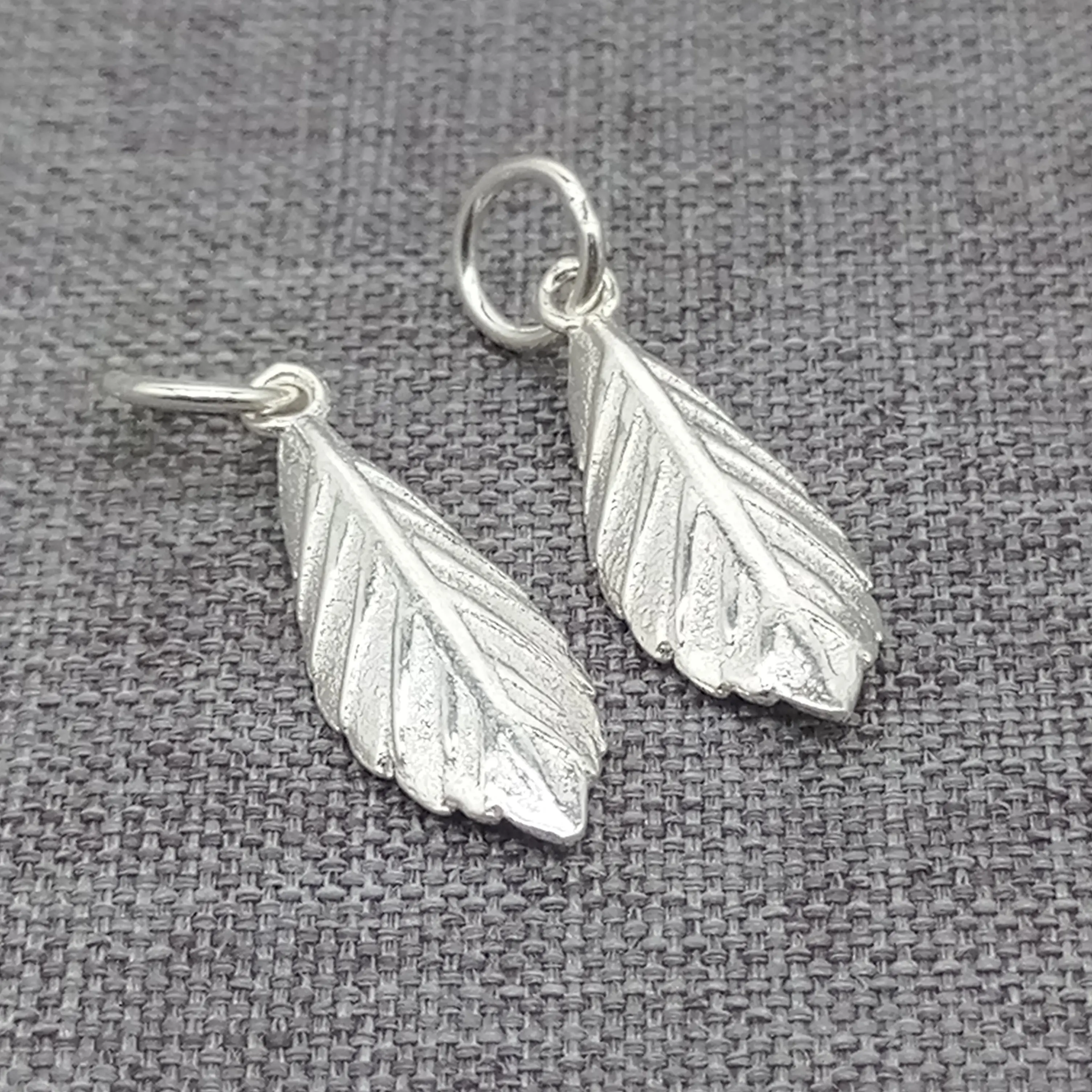

6 Pieces of 925 Sterling Silver Shiny Leaf Charms Nature Tree Leaf Pendant