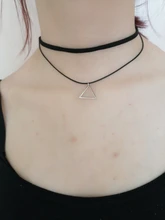 Gargantilla de terciopelo y cuero negro con diseños huecos para mujer, gargantilla de capas, Gargantilla gótica Vintage, collar gótico para mujer