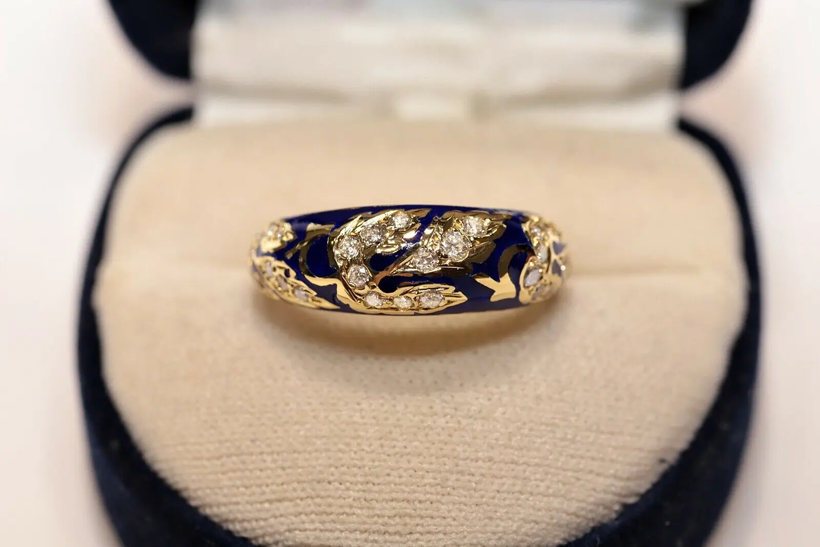 

ANTIQUE STYLE 14K GOLD NEW MADE NATURAL DIAMOND AND BLUE ENAMEL DECORATED RING